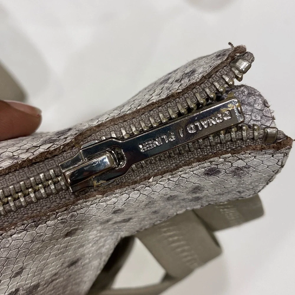 ❤️SOLD❤️Donald J Pliner Arlen Heel - Picture 6 of 7